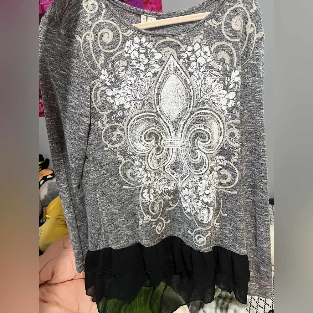 grunge long sleeve top